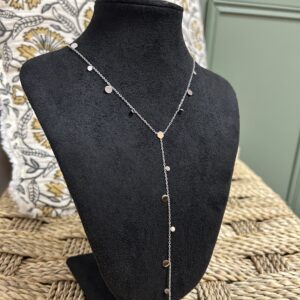 collier y avec rond en argenté